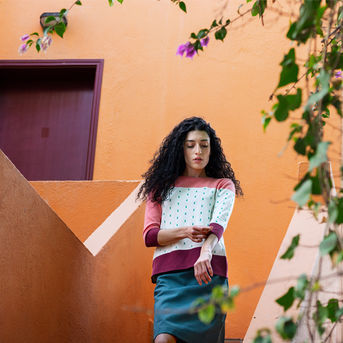 Jumper Topos (Spots). Design by Trol: Spanish sustainable fashion brand with a lot of color.