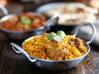 Biryani de pollo especiado