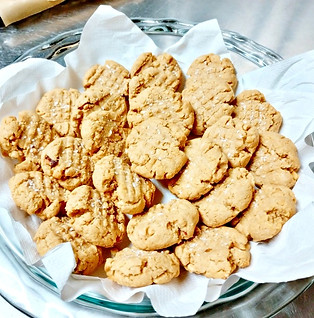 peanutbuttercookies.jpg