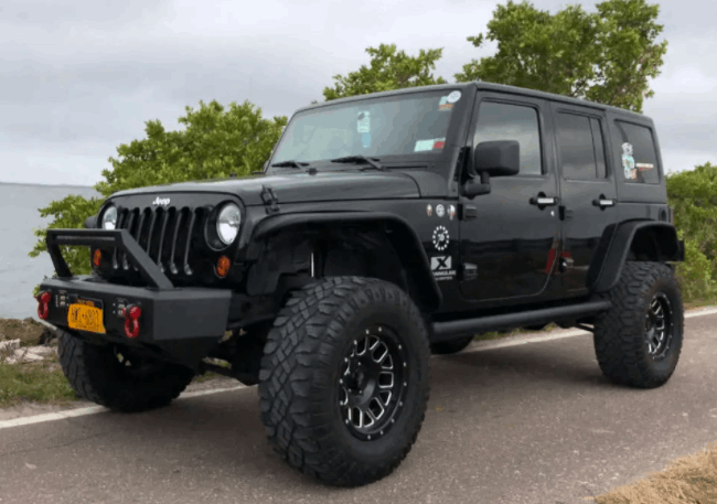 Pro Comp Jeep.gif