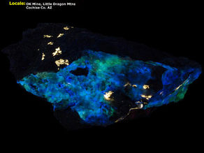 Scheelite, Powellite, Hyalite Opal under Midwave - AZ