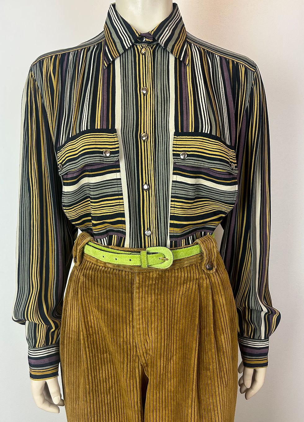 Thumbnail: Vintage blouse