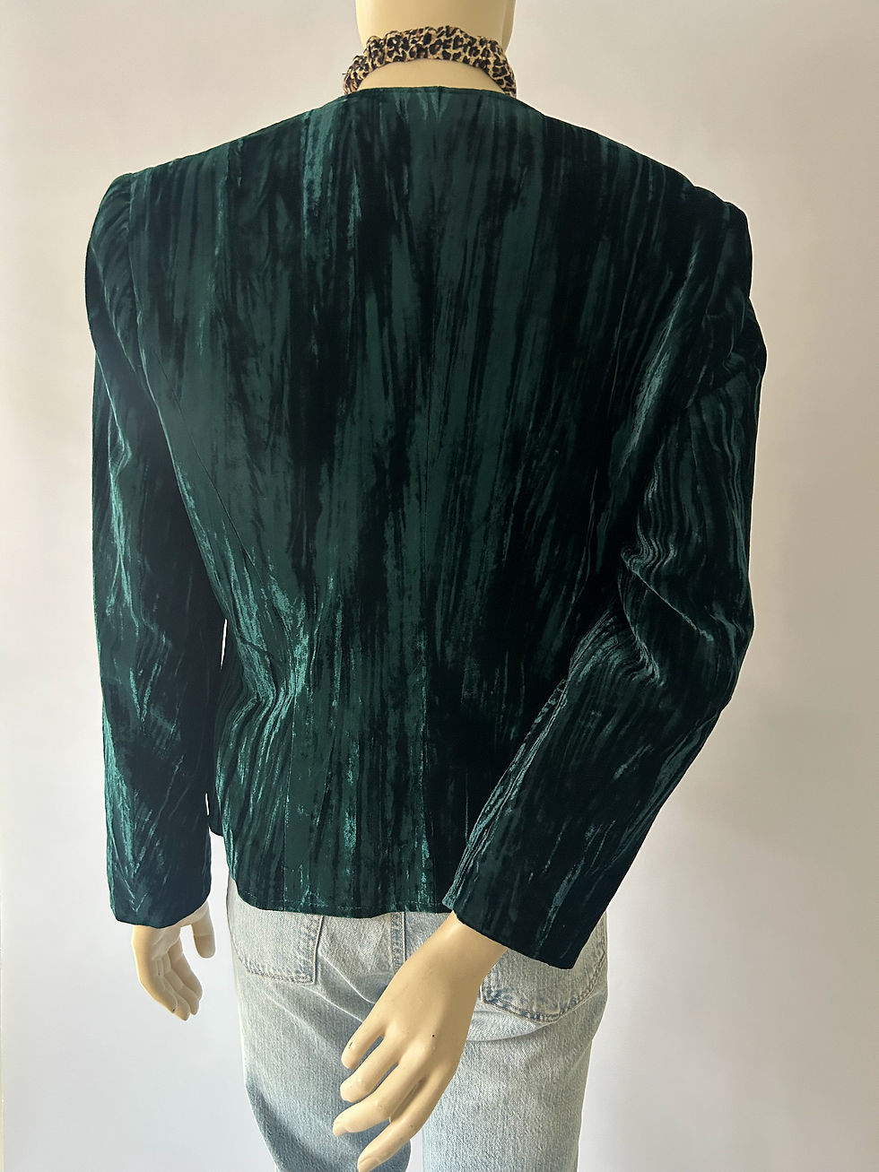 Thumbnail: Vintage Blazer in Velours Look – Zeegroen