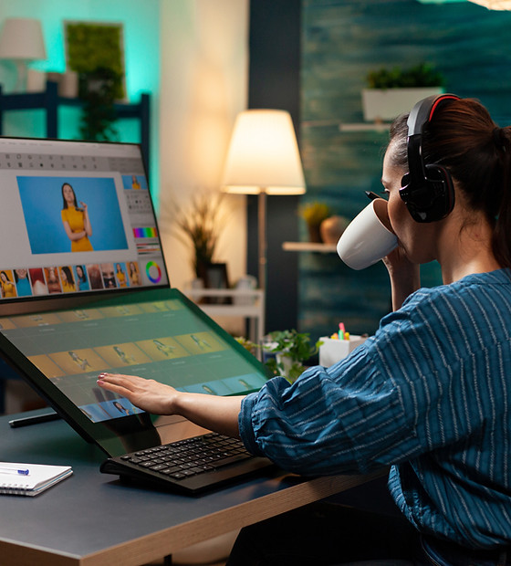 woman-with-editor-occupation-wearing-headphones.jpg