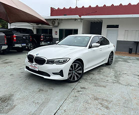 BMW 320I