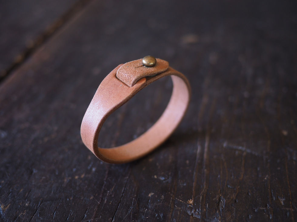 Thumbnail: Ouroboros Cuff