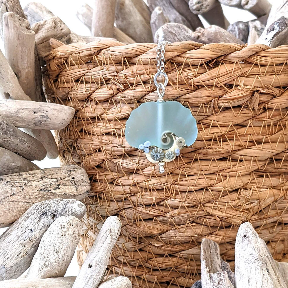 Thumbnail: Murano Glass Shell Pendant, choice of colours