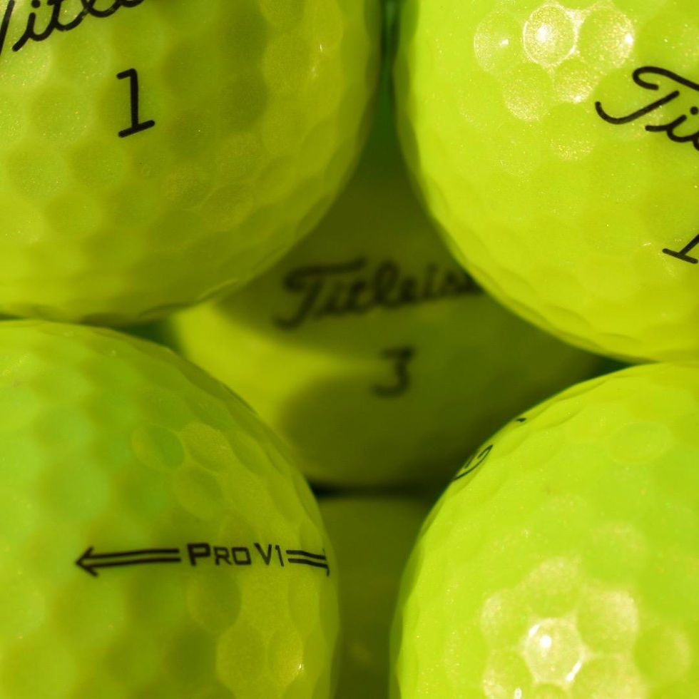 Thumbnail: Glorious Golfers Recycled Titleist ProV1