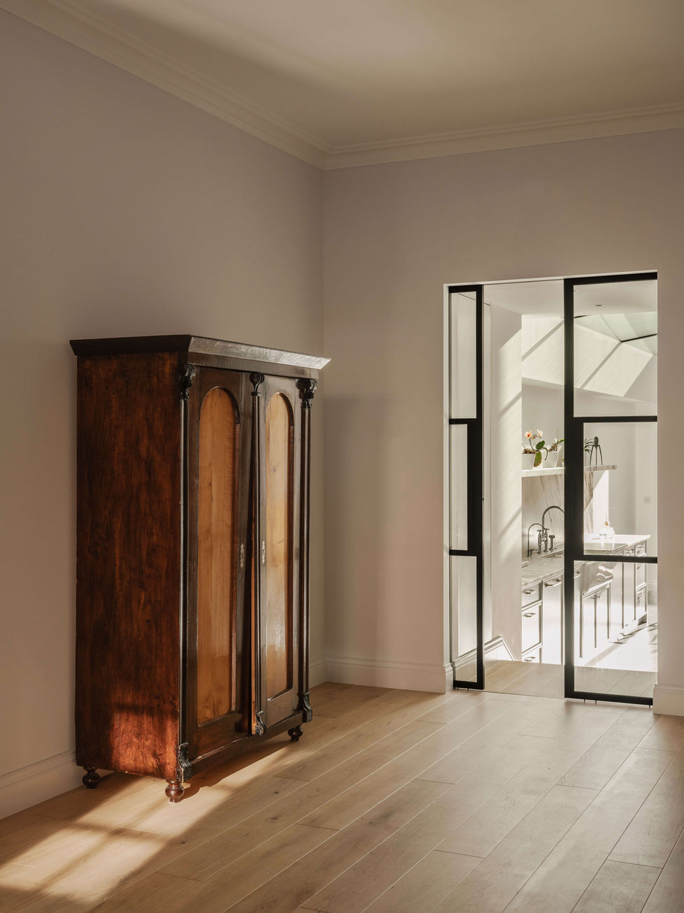 tak-studio-battersea-park-interior-design-reception-room-crittall-door.jpg
