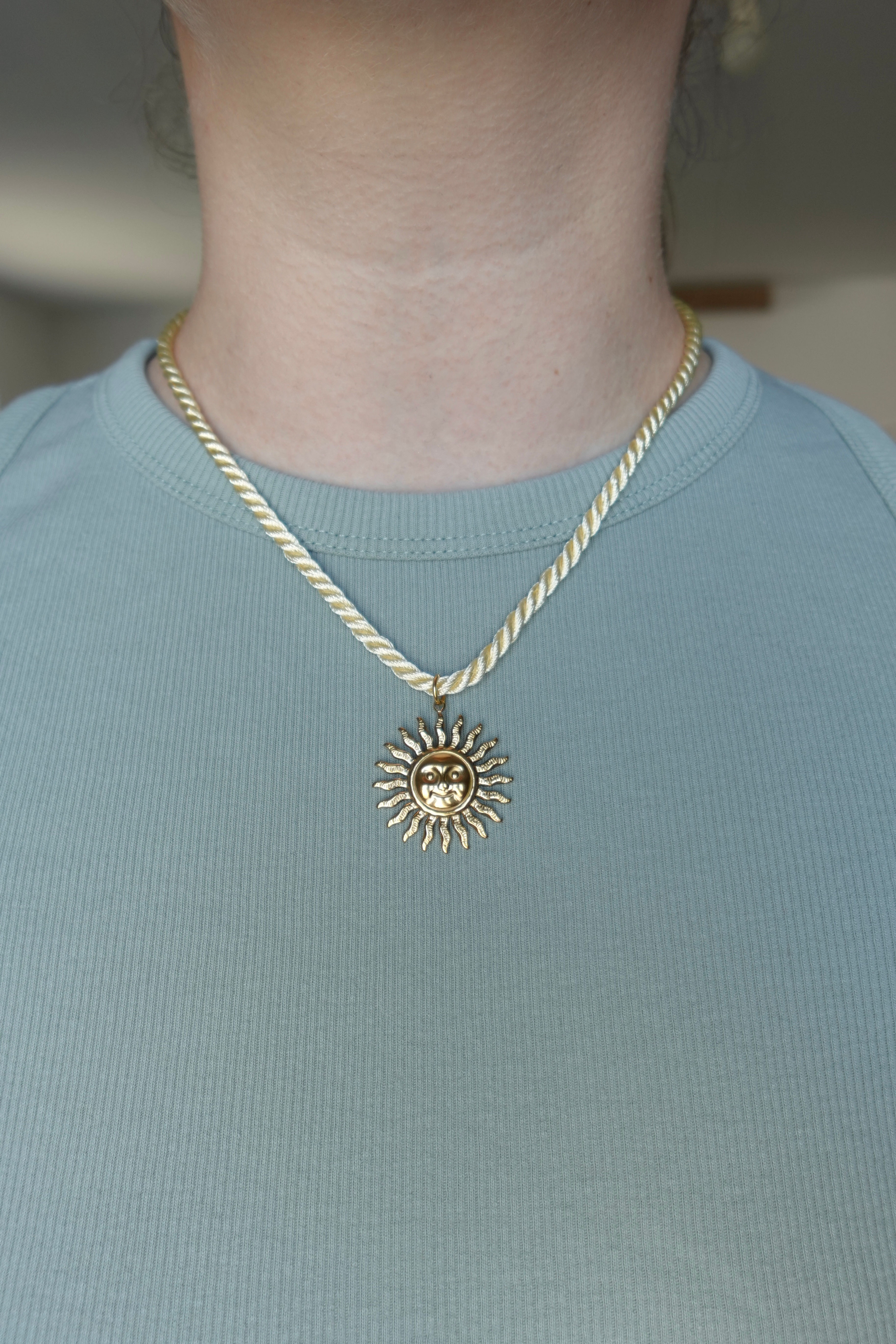 Collier Horizon Sunny