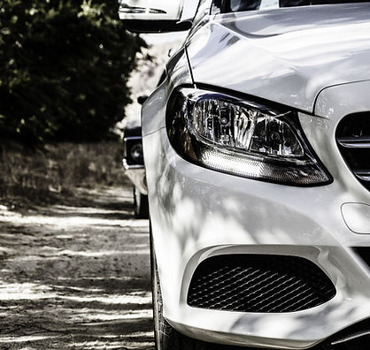 mercedes-benz-841465.jpg