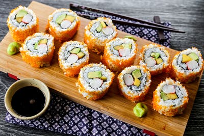 California Roll (Fish Egg)