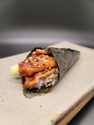 Eel Hand Roll