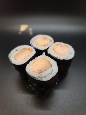 Cook Salmon Roll