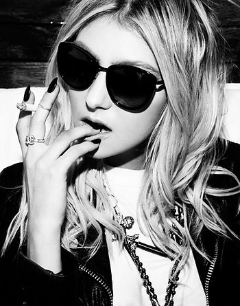 Enjoy my 2014 All Access Music interview with actress and singer songwriter Taylor Momsen who portrayed Jenny Humphrey on tv's Gossip Girl