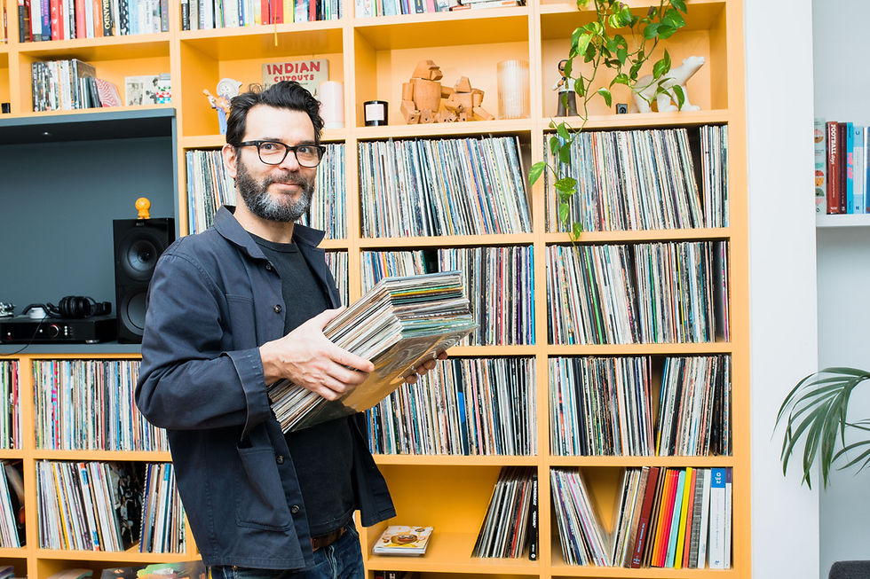 Record shops do Thursdays - Upside down records