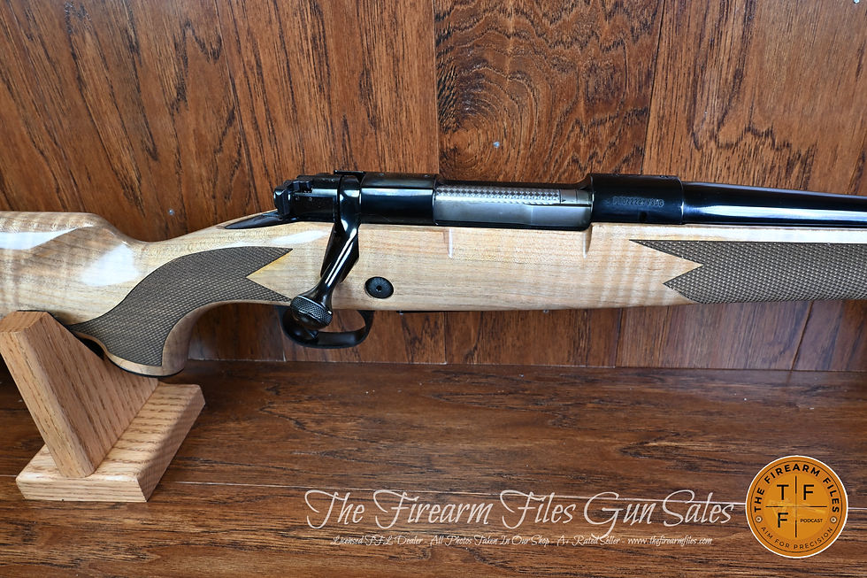 Thumbnail: Winchester Model 70 Super Grade, Maple, .243 Win Rifle, New