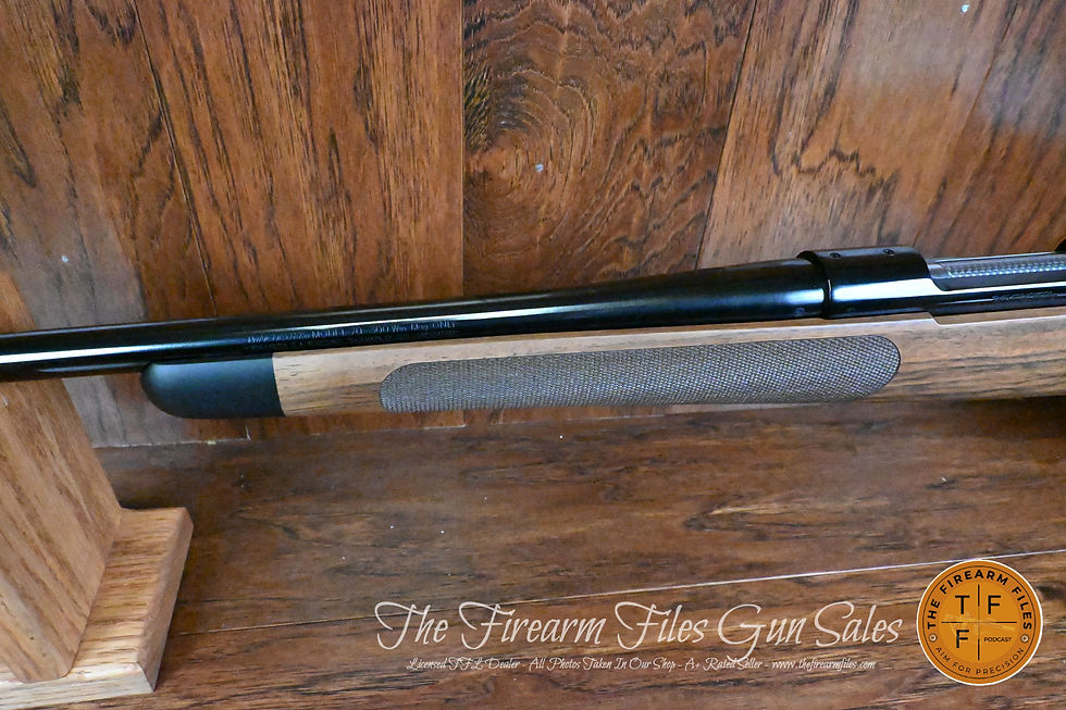 Thumbnail: Winchester Model 70 Super Grade French AAA, 300 Win Mag, New