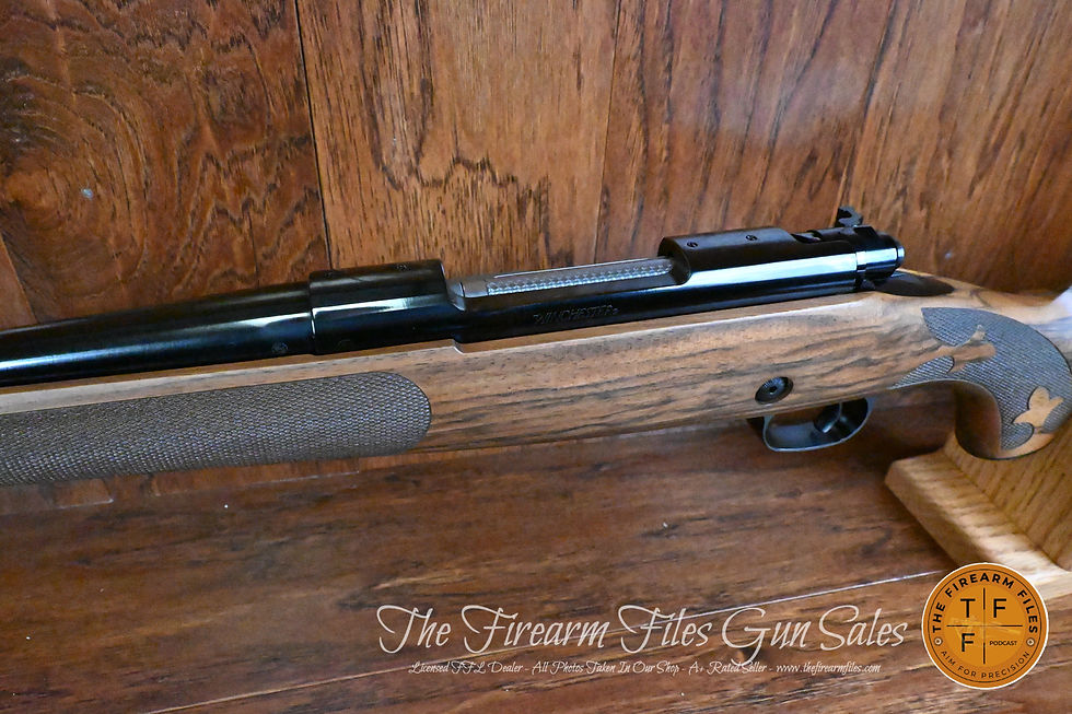 Thumbnail: Winchester Model 70 Super Grade French AAA, 300 Win Mag, New