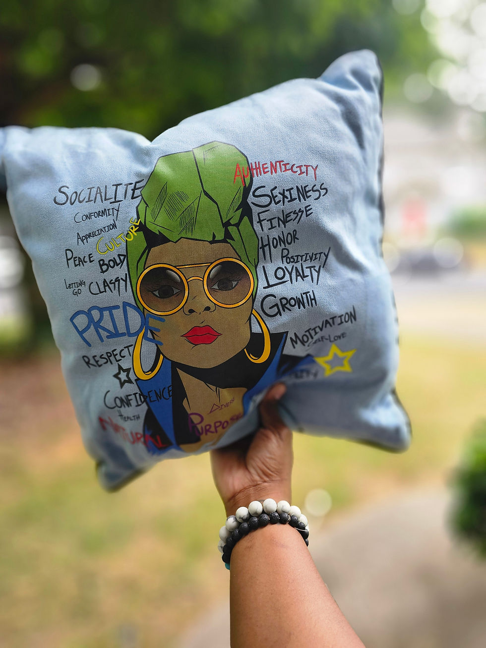 Thumbnail: Statement pillow: Affirmation Bae