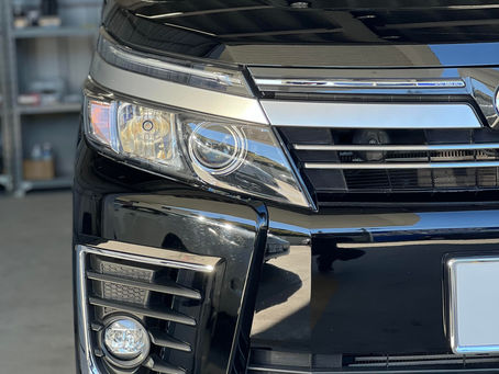 TOYOTA ヴォクシー/純水手洗い洗車