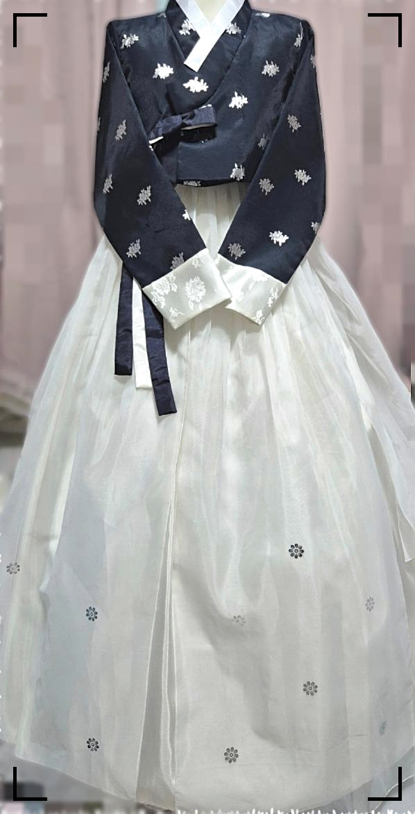 Thumbnail: Elegant Royal Navy Hanbok with Silver Leaf Accents