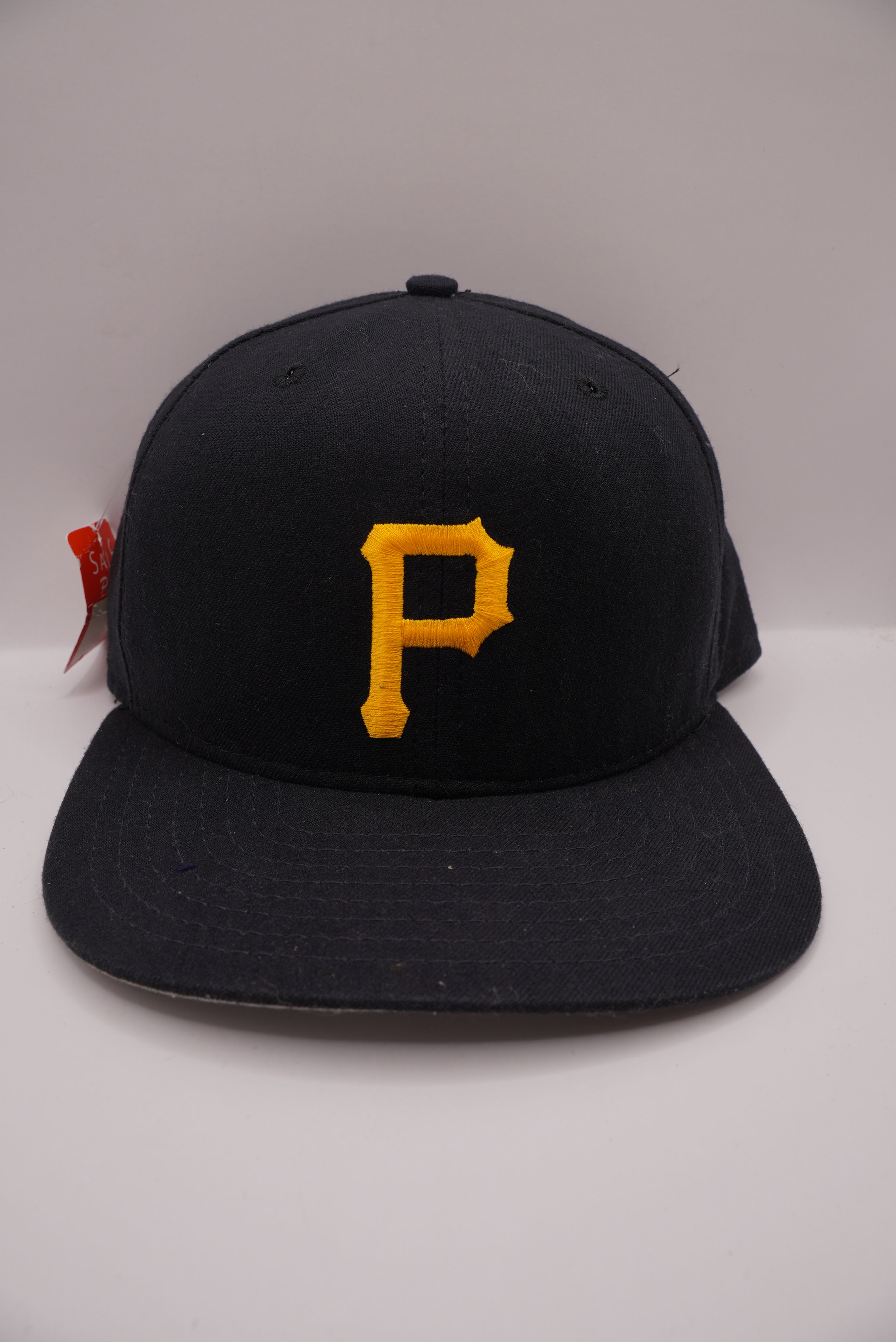 Vintage Pittsburgh Pirates New Era Snapback Hat