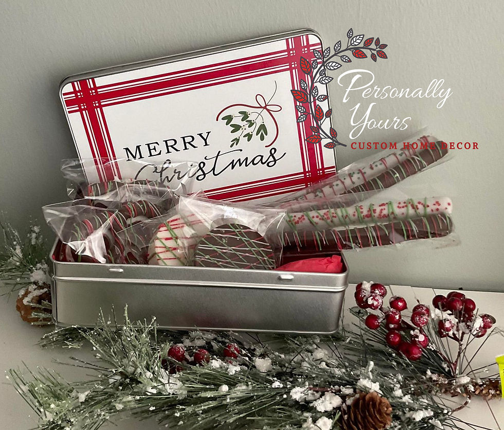 Thumbnail: "Merry Christmas" Tin