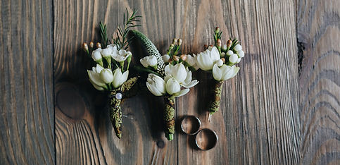 Bridesmaid's Bouquets and Wedding Rings