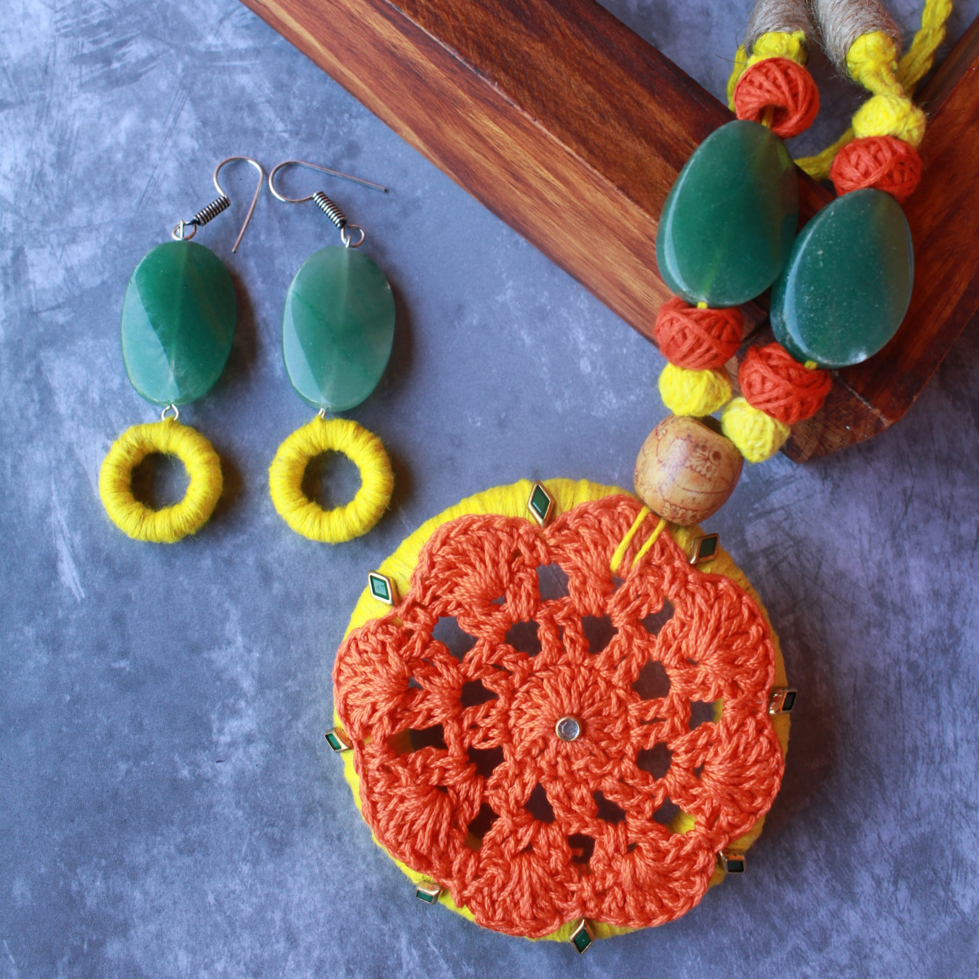 Indira Crochet flower ring necklace 