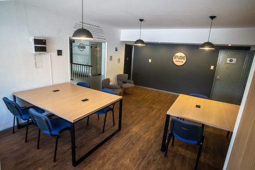 COWORKING - STUDIO