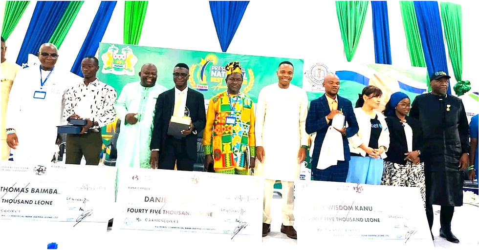 Sengeh Launches Teacher License Card, Awards Over Le100m to Best Teachers
