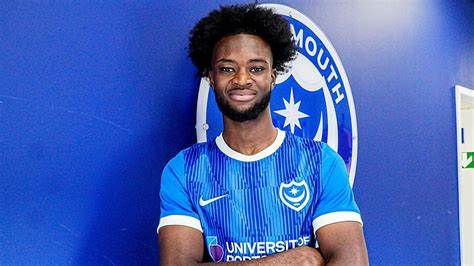 Abu Kamara Nets for Portsmouth Against Bolton