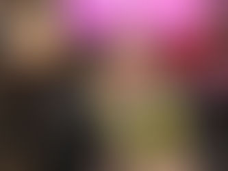 Sarah Morris holding her Latifa Sanneh Award