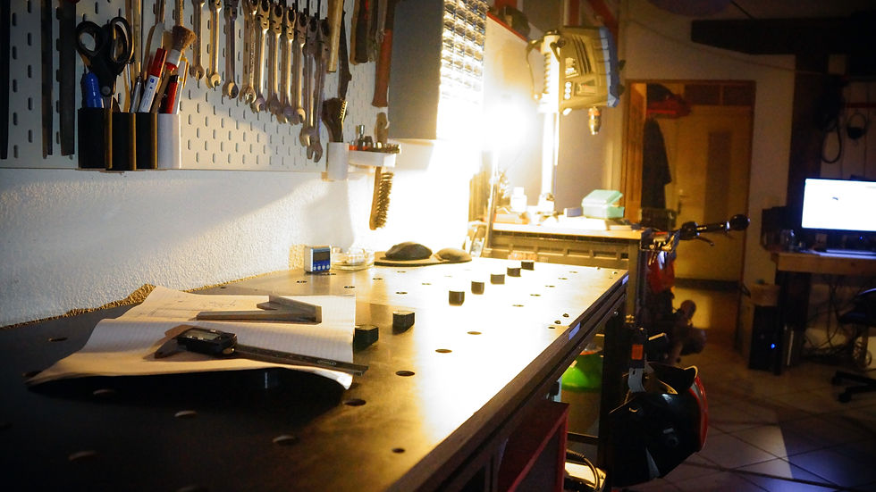 Thumbnail: Multi Funktions Tischplatten auf Wunsch