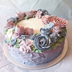 Floral Garlands Buttercream