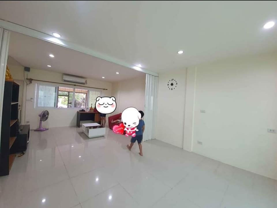 ภาพขนาดย่อ: 🏘ให้เช่าทาวน์โฮมดิเอ็กซ์คลูซีฟนวลจันทร์56 🏘