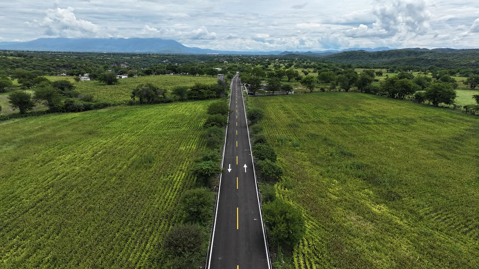 Gobierno estatal abre conexión con Morelos con la pavimentación de la carretera Achichipico – San Miguel