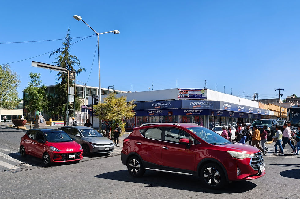 Caos vial en el Centro de Puebla por manifestación de la UPVA 28 de Octubre