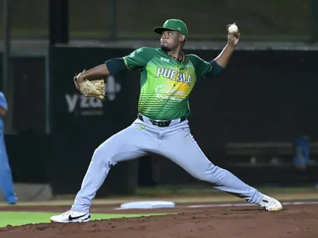 A base de pitcheo, Pericos se aferra al segundo lugar Sureño
