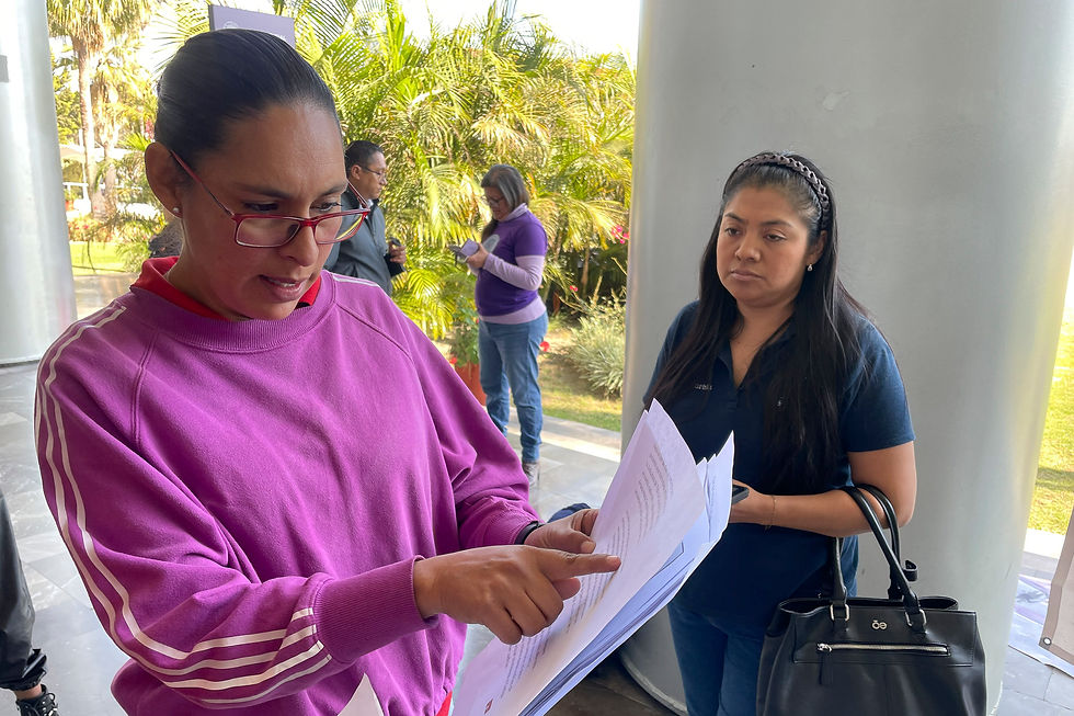 “Mi hijo no es un arma”: denuncian presunta violencia vicaria frente al Poder Judicial de Puebla