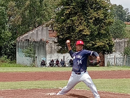 ¡Corporativo Tepeaca se corona en duelo de alarido ante Yankees La María!