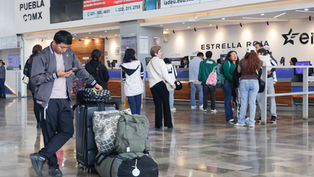 ¡Éxodo vacacional! CAPU se llena de viajeros por Semana Santa en Puebla