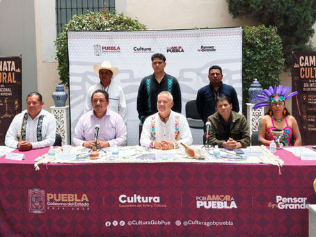 Conmemoran el Día Internacional de los Pueblos Indígenas con Caminata Cultural en Puebla