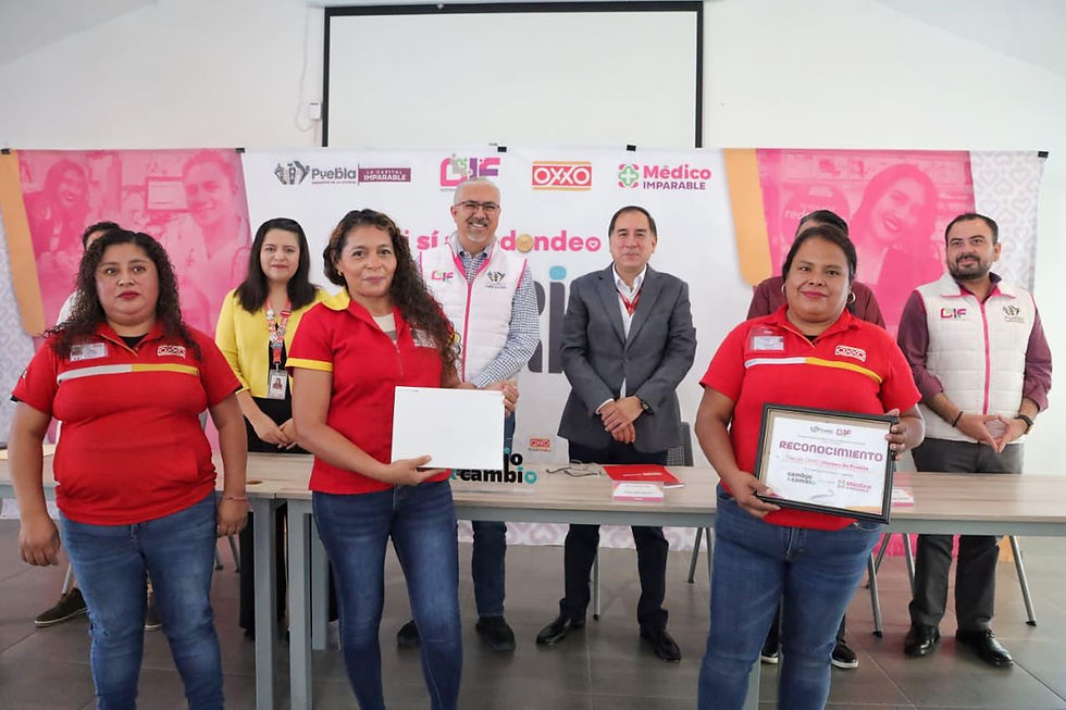Recibe DIF Puebla Capital donativo por más de 600 mil pesos por la campaña "Di sí al redondeo, cambio por cambio" de Oxxo