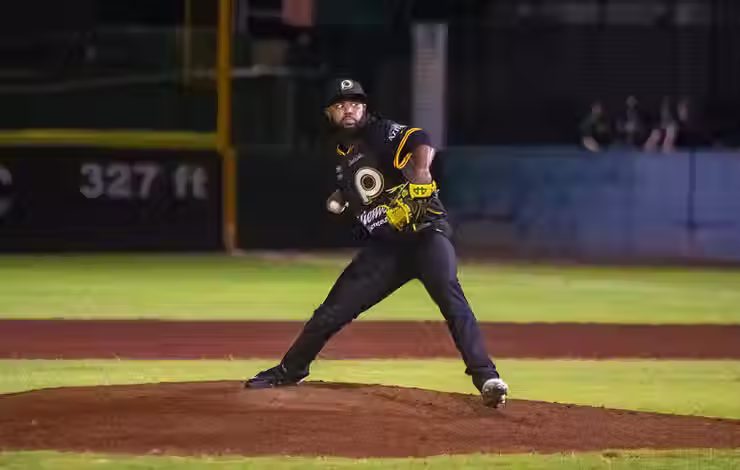 Pericos se apunta su primera serie de la temporada