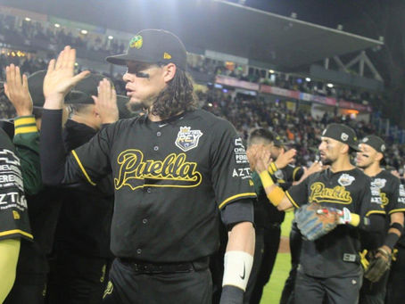 Pericos dice presente en la Serie Del Rey
