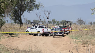 Macabro hallazgo en Coronango: encuentran cuerpo envuelto en bolsas a metros de otra escena violenta