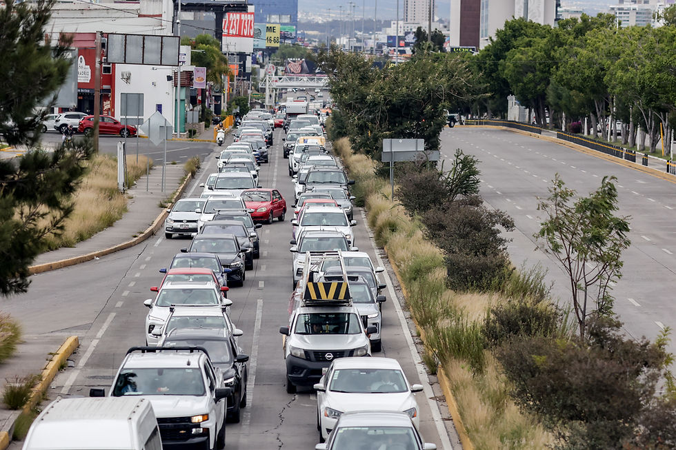 ¡Toma tus precauciones! Bloqueo de AMOTAC provoca largas filas rumbo a la caseta de Atlixco