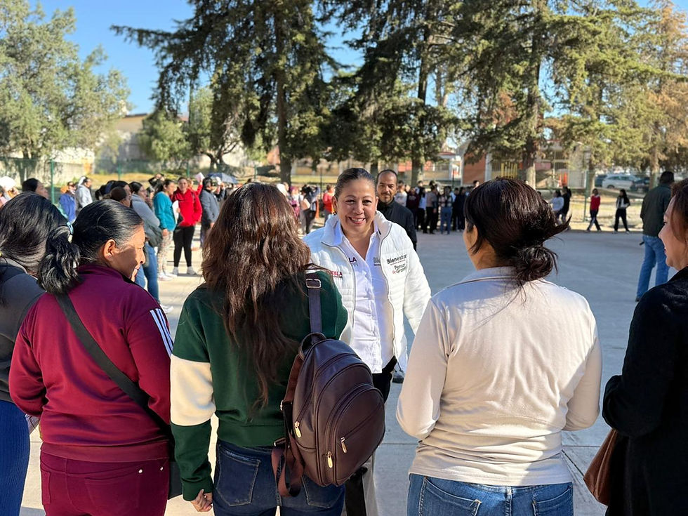 Educación es un derecho, no un privilegio, afirma Laura Artemisa, llama a inscribirse a Becas de Conectividad